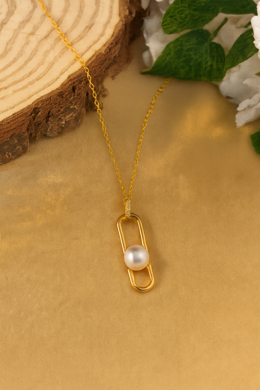 The Elowen Pearl Link Necklace