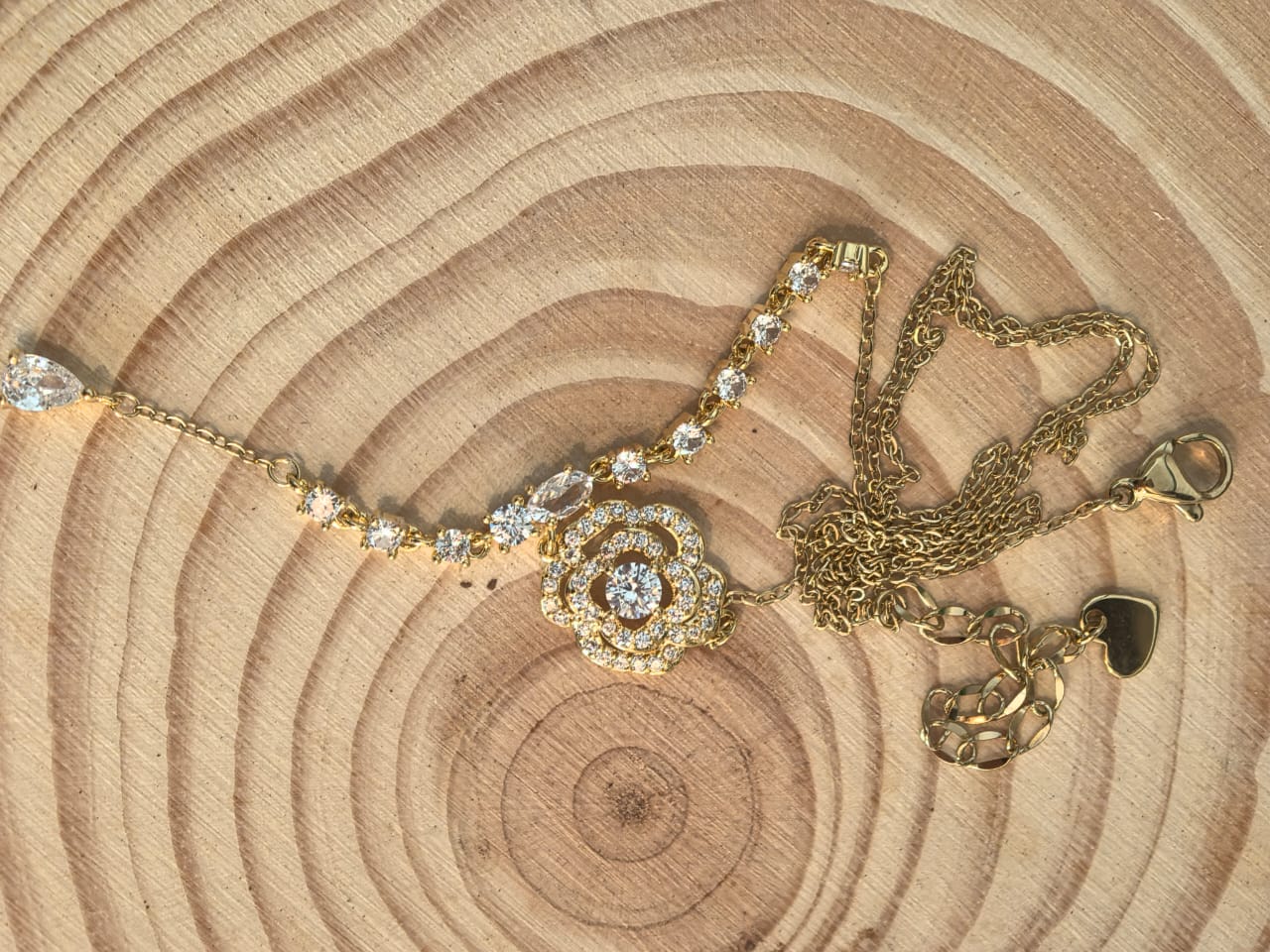 Rosalia Bloom Lariat Necklace