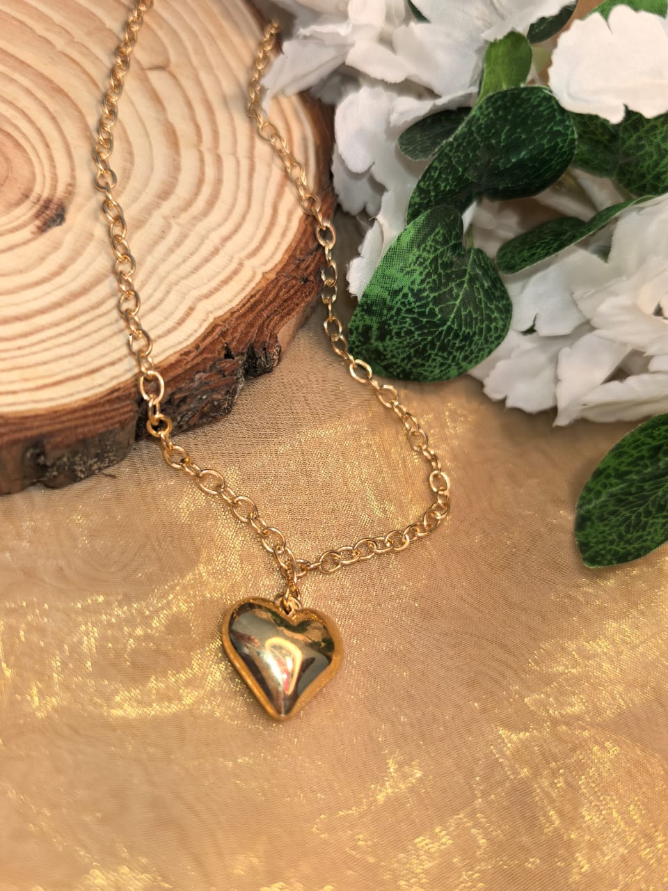 The Lumière Golden Heart & Baroque Pearl Necklace Set